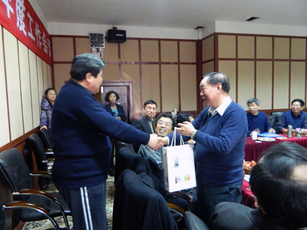 2013.02.05 年度盛會 共謀發(fā)展-2.jpg