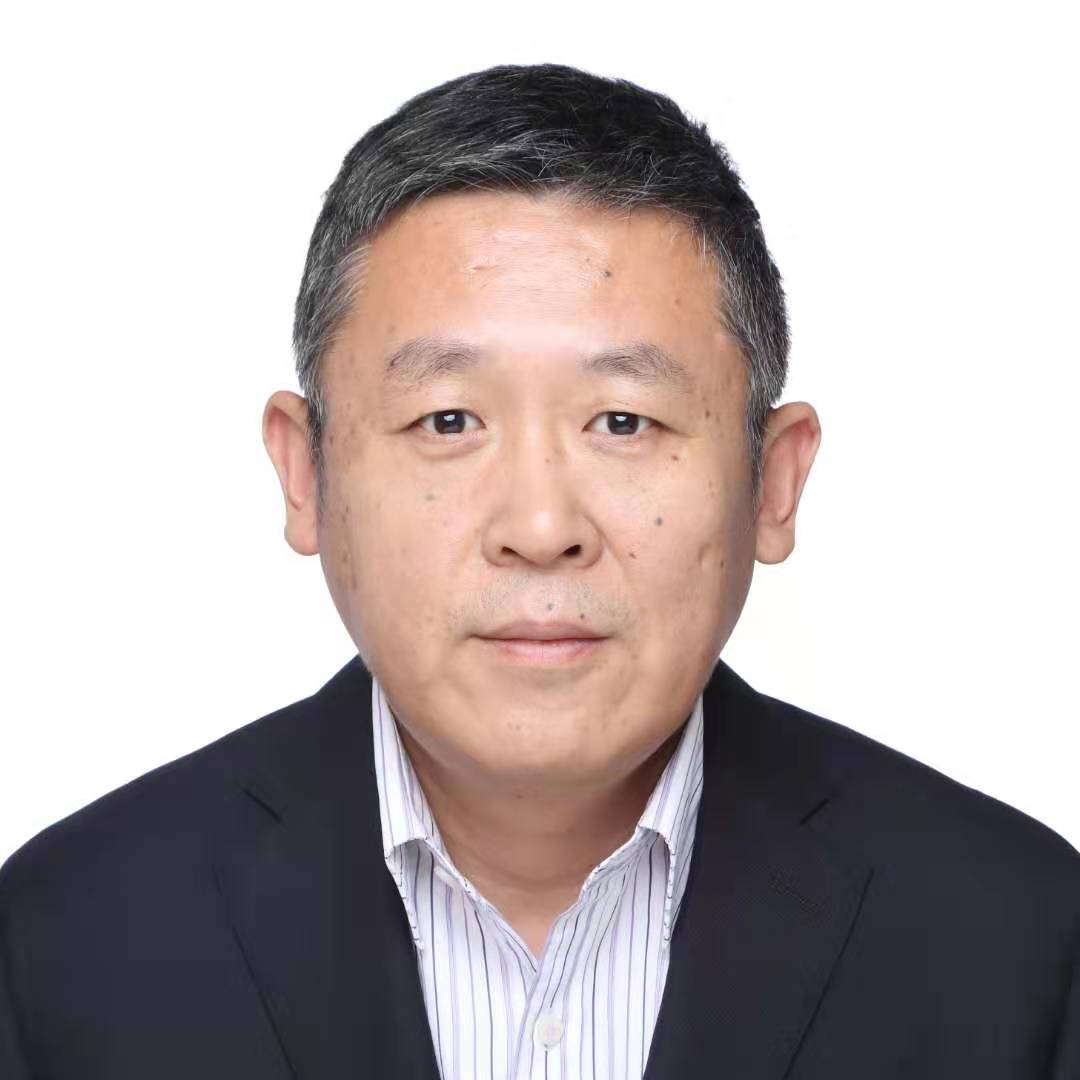 王華偉.jpg