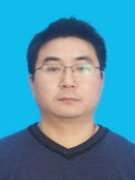 嚴淦藍底證件照.jpg